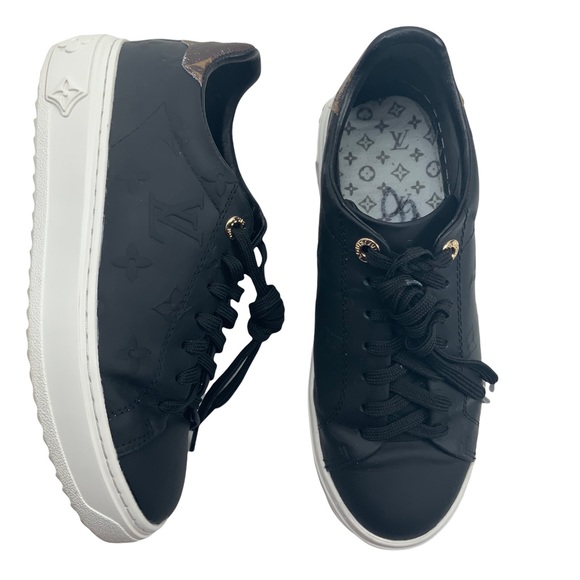 Louis Vuitton Shoes - Louis Vuitton Time Out Sneakers. Size 8.